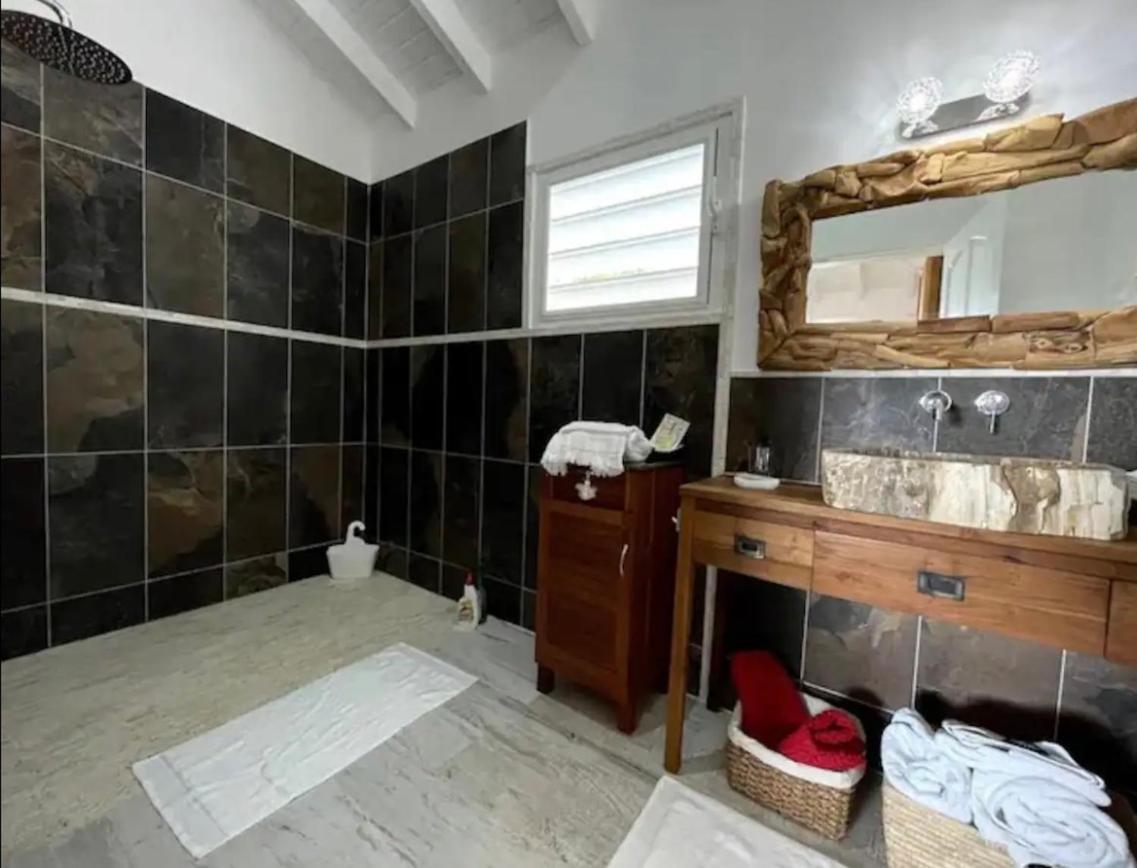 Maison De Camille Baie Nettle Bagian luar foto